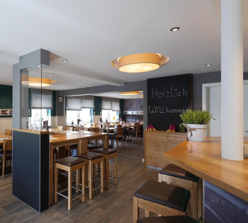 Hotel&Restaurant Hüllen Barweiler Extérieur photo